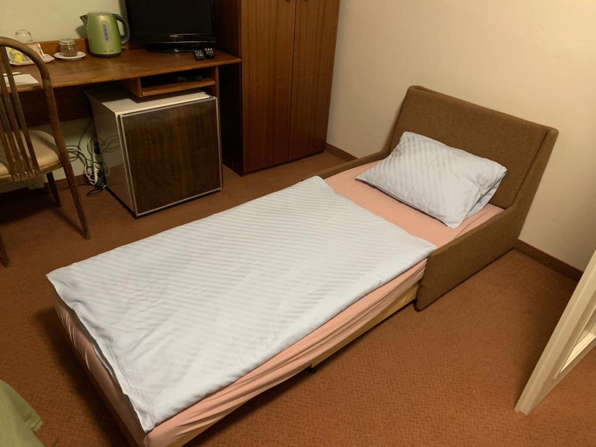 Hotel-Pension Kamyk Прага Екстериор снимка